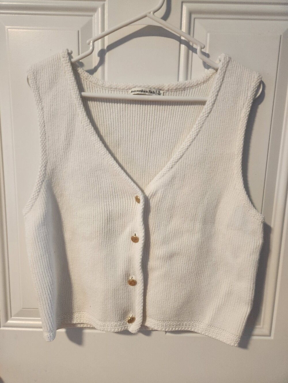 Abercrombie And Fitch White Knit Button Front Vest with Gold Buttons XL